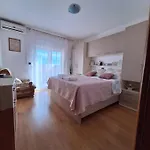 Ema 1, *