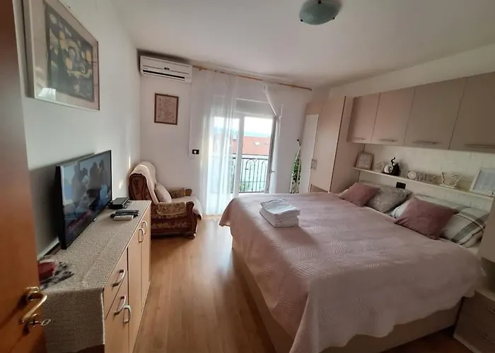 Ema 1, * Crikvenica